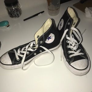 Black converse 🚨🚨BOGO🚨🚨
